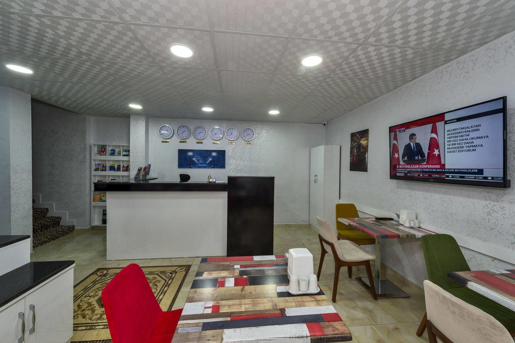 Paradise Hotel 3*