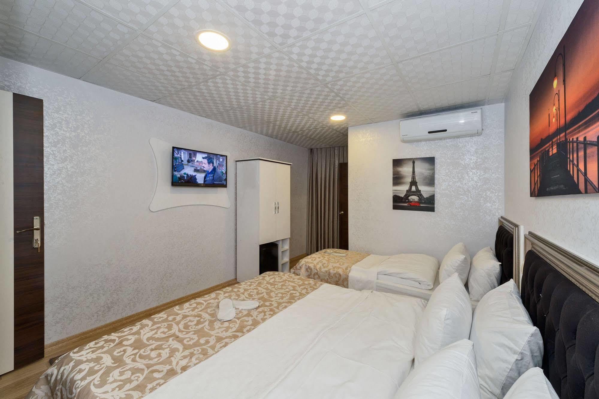 Paradise Hotel 3*