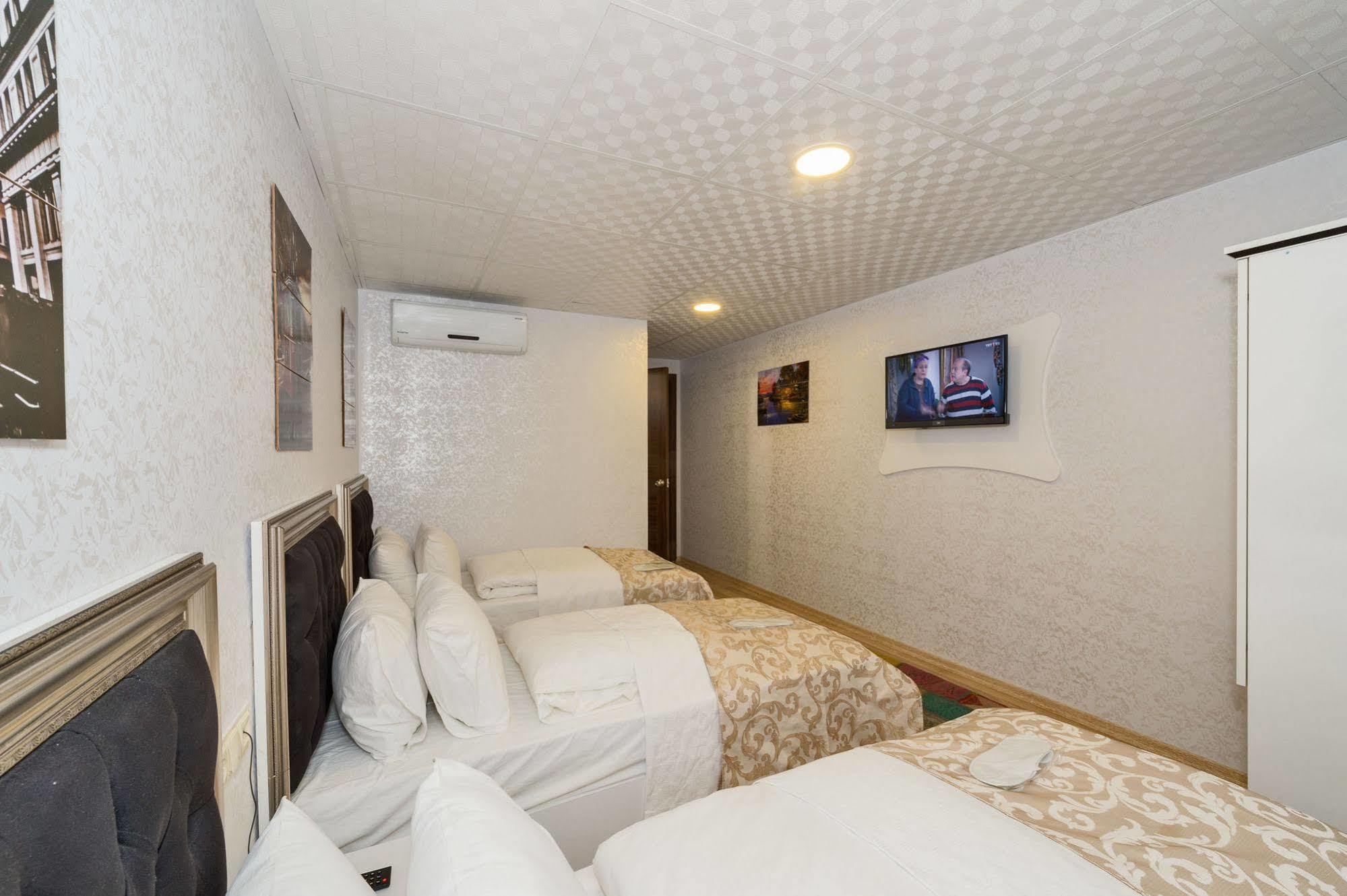 Hotel Paradise 3*